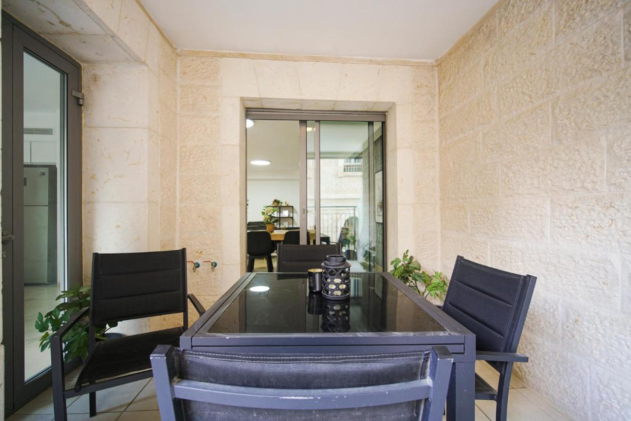 Harav Kuk Modern Apartment By Nimizz エルサレム エクステリア 写真