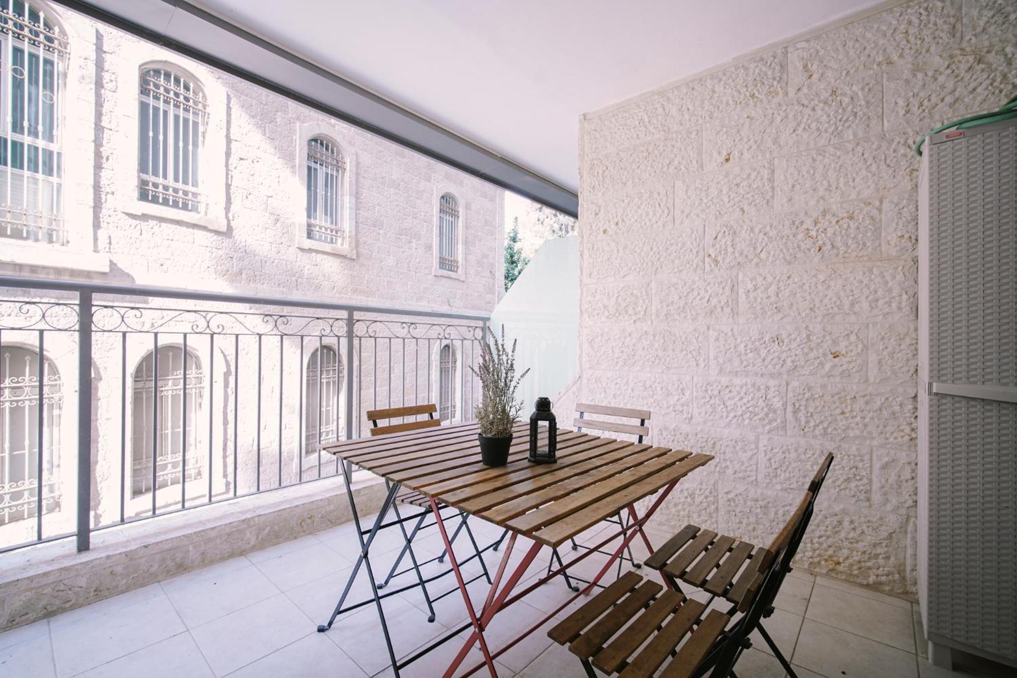 Harav Kuk Modern Apartment By Nimizz エルサレム エクステリア 写真